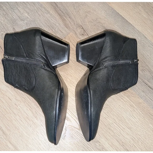 Frye Reina Western Bootie - Picture 4 of 8